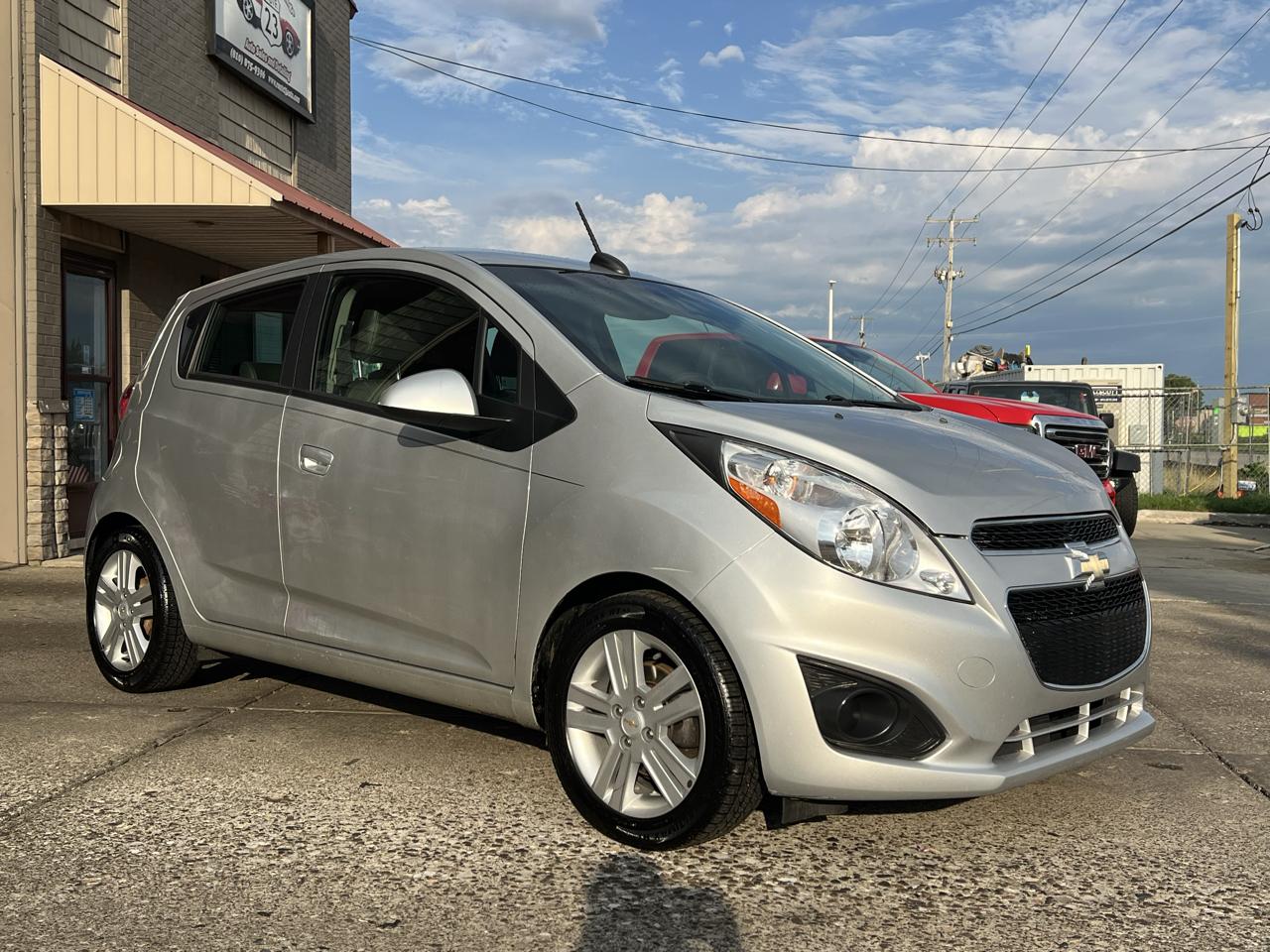Chevrolet Spark 5dr HB Man LS 2015