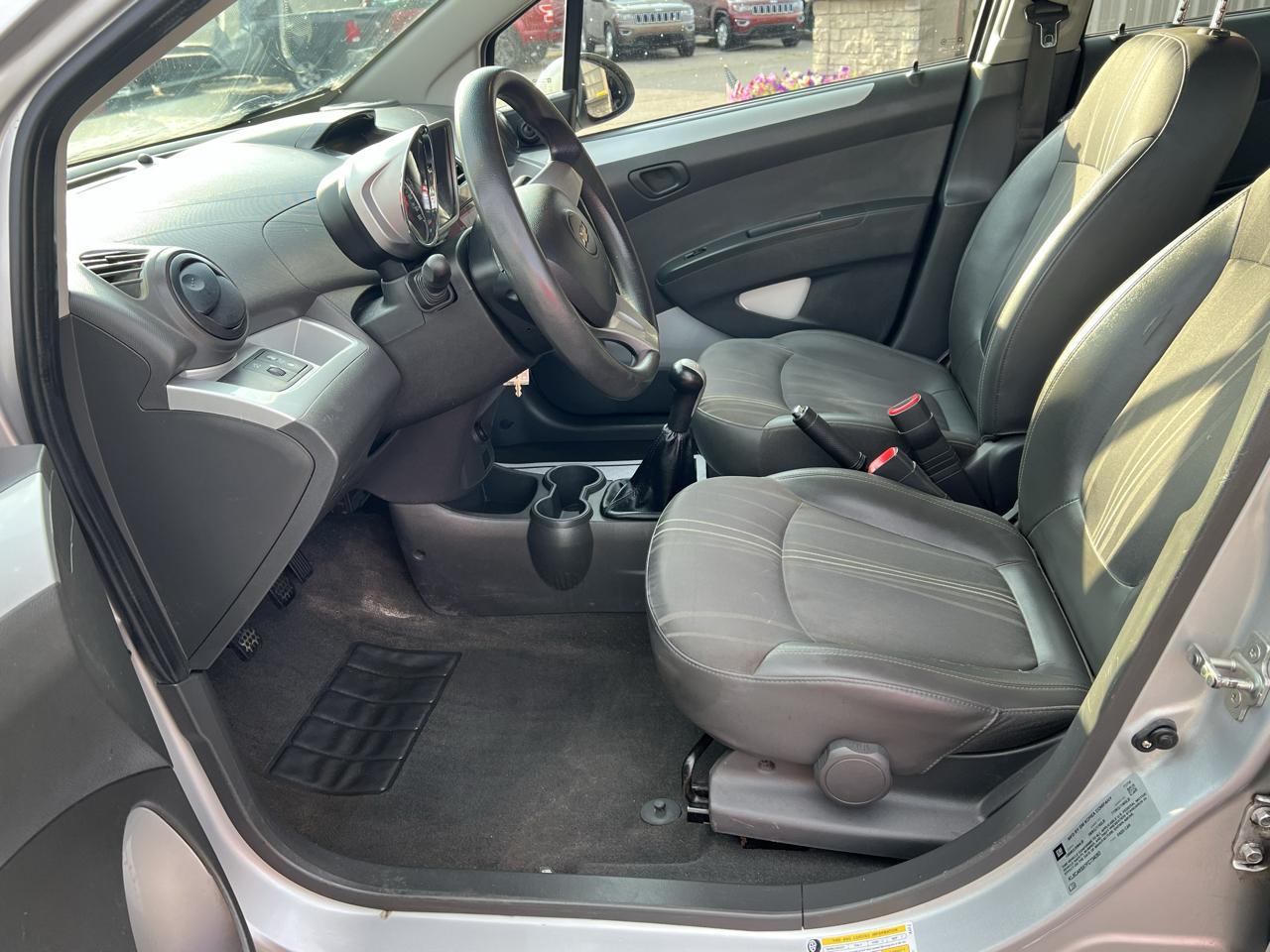 Chevrolet Spark 5dr HB Man LS 2015