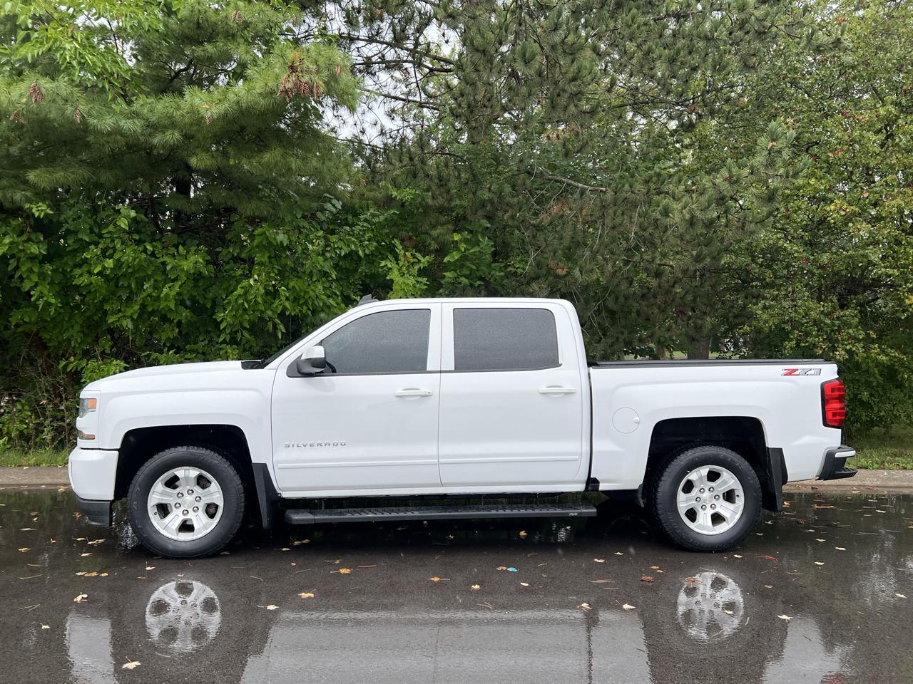 Chevrolet Silverado 1500 4WD Crew Cab 143.5" LT w/2LT 2018