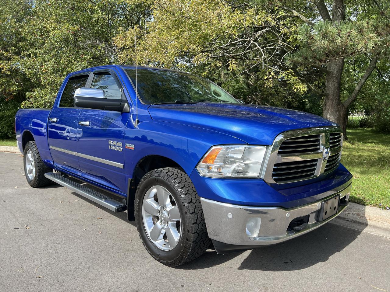 RAM 1500 Big Horn 4x4 Crew Cab 6'4" Box 2018