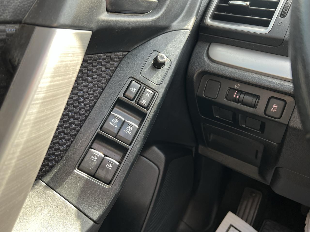 Subaru Forester 2.5i Premium CVT 2017