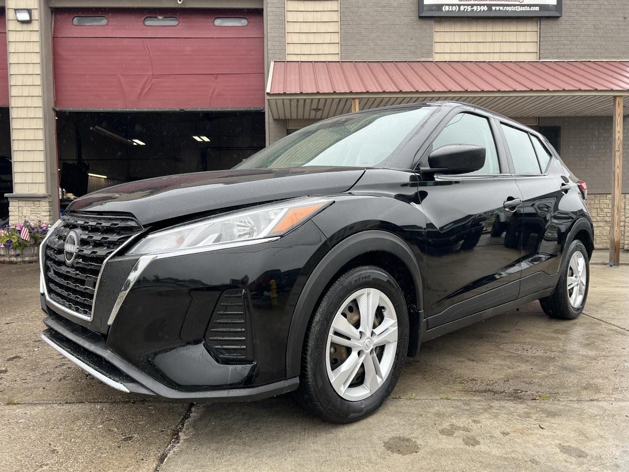 Nissan Kicks S FWD 2023