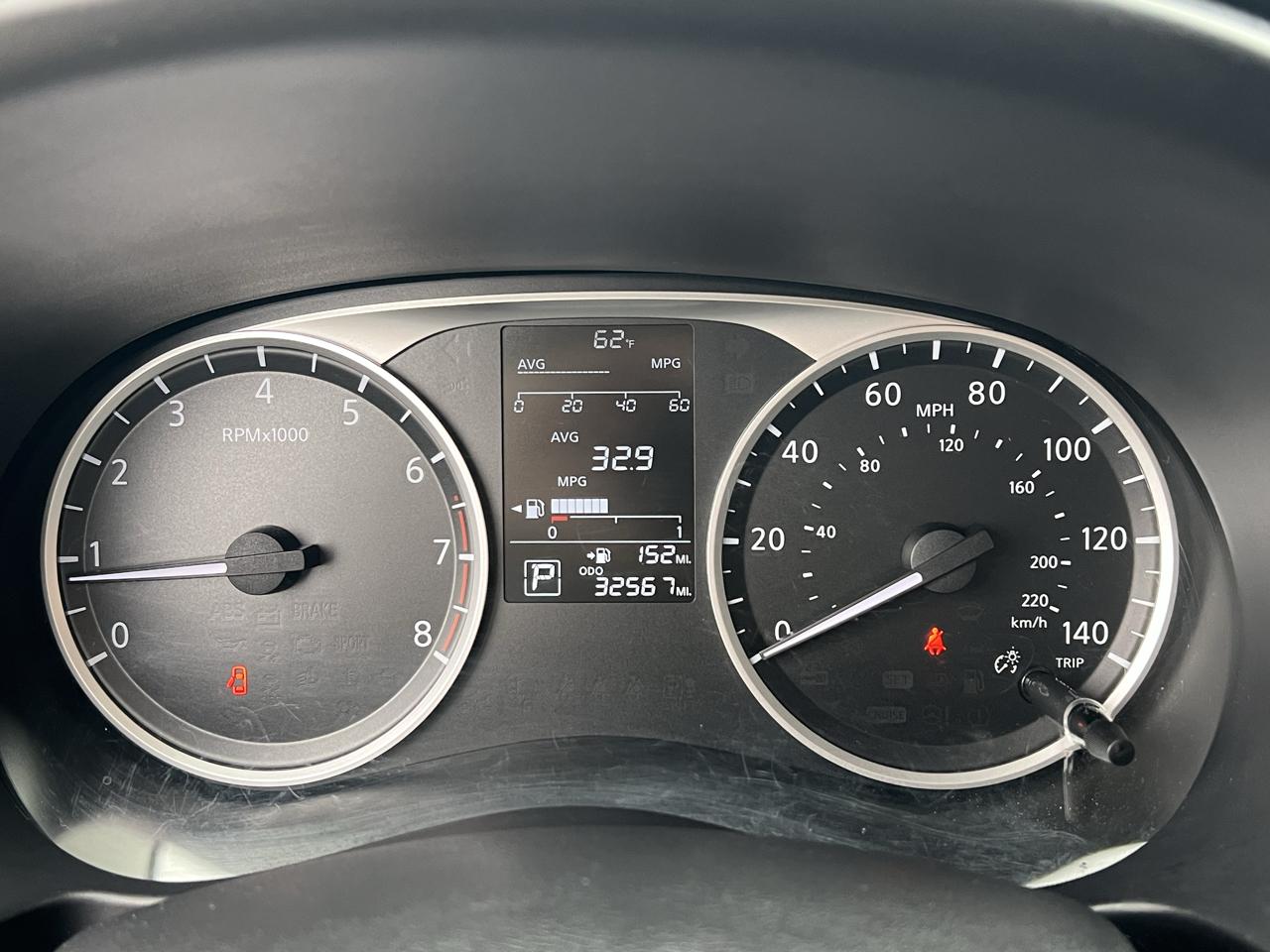 Nissan Kicks S FWD 2023