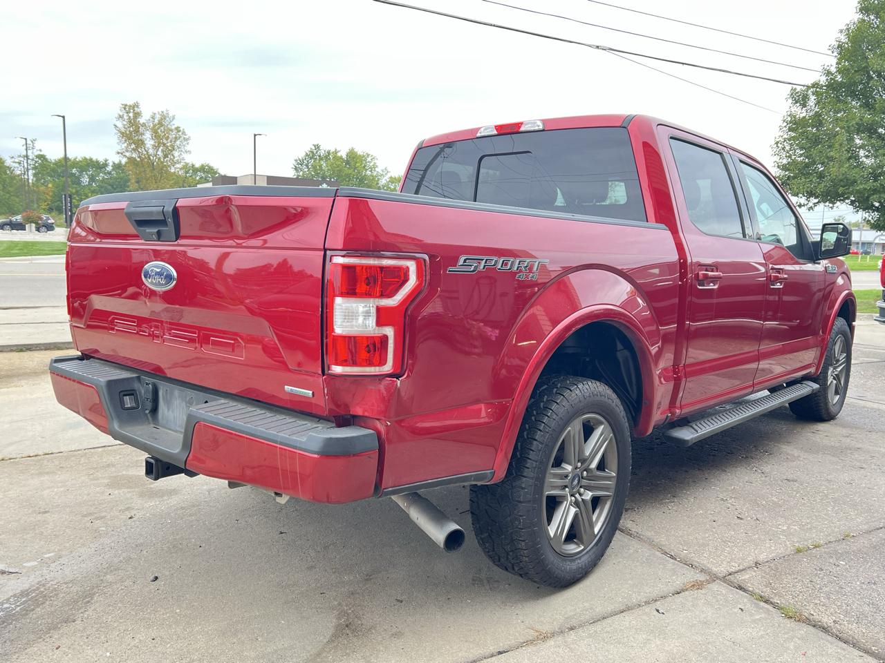 Ford F-150 XLT SuperCrew Short Bed 4WD 2020