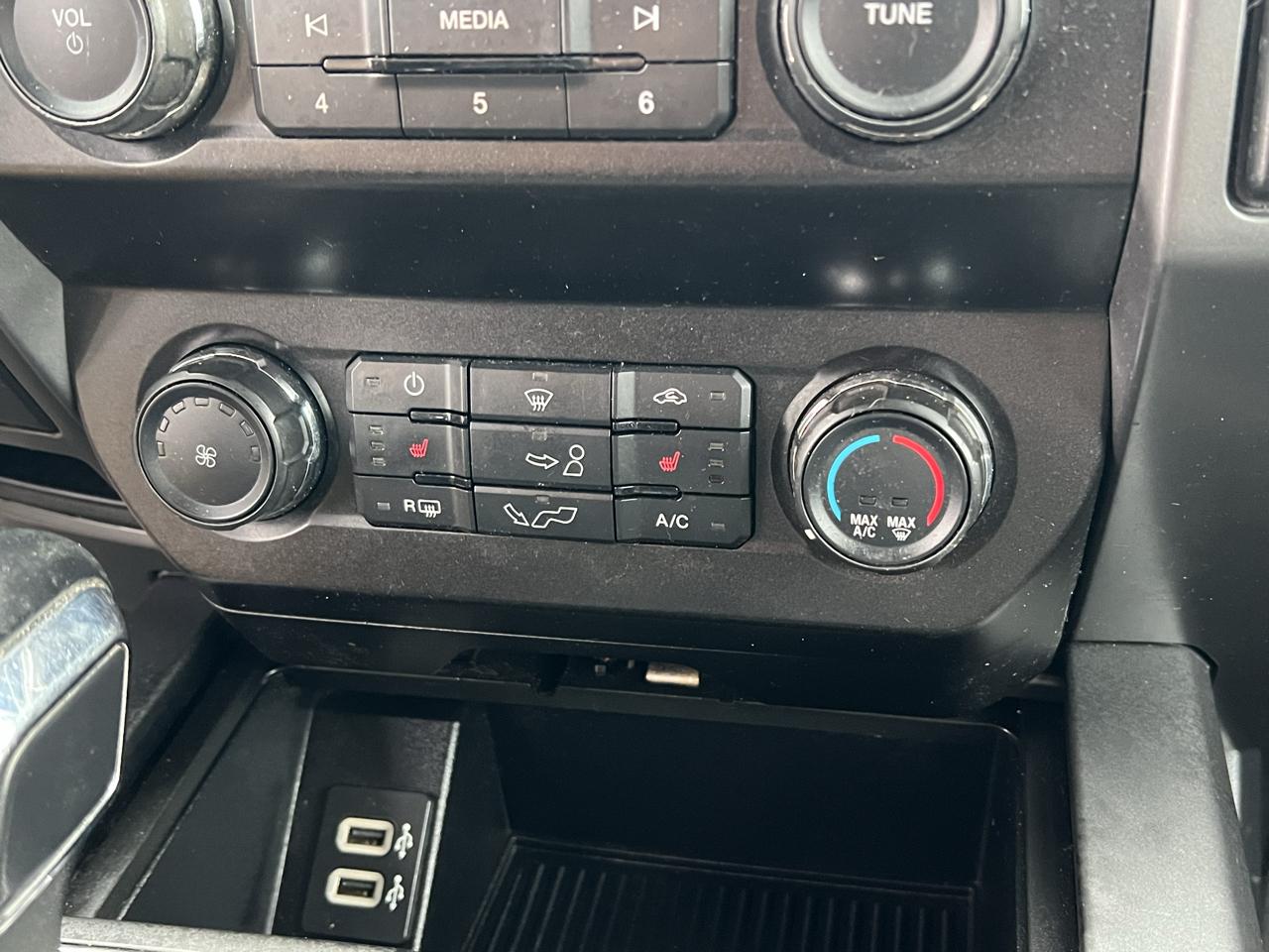 Ford F-150 XLT SuperCrew Short Bed 4WD 2020