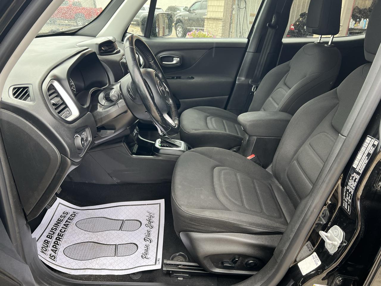 Jeep Renegade Latitude FWD 2021