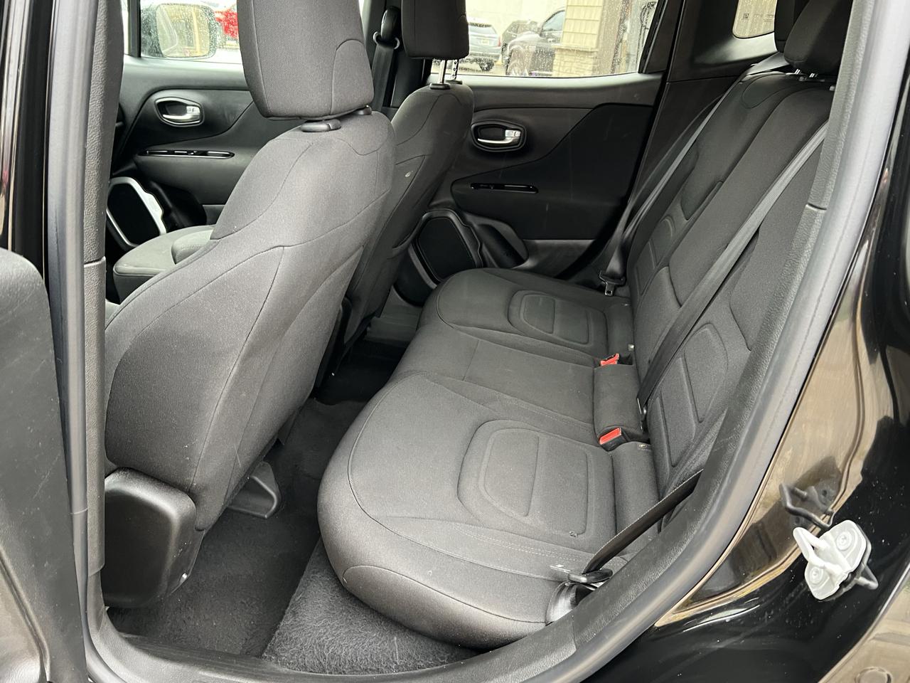 Jeep Renegade Latitude FWD 2021
