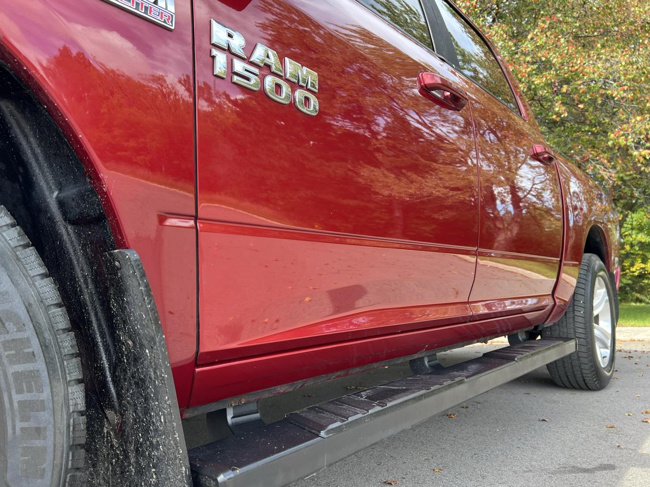 RAM 1500 4WD Crew Cab 140.5" Sport 2013