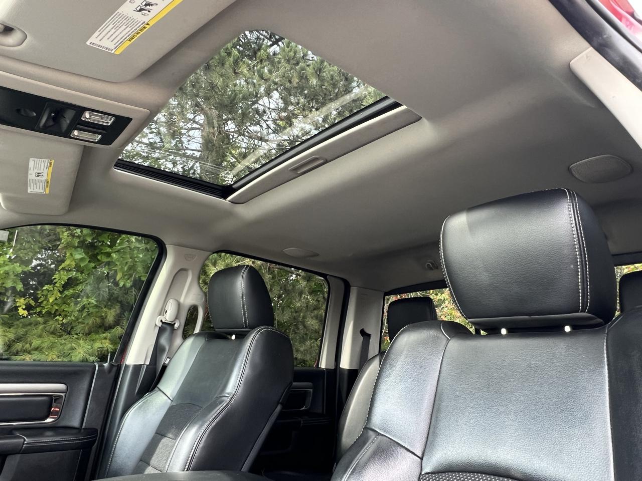 RAM 1500 4WD Crew Cab 140.5" Sport 2013