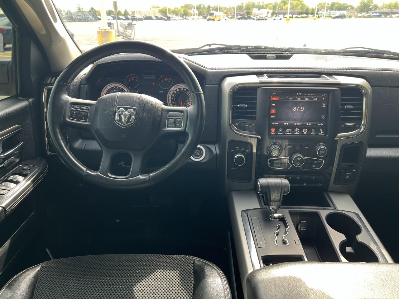 RAM 1500 4WD Crew Cab 140.5" Sport 2013