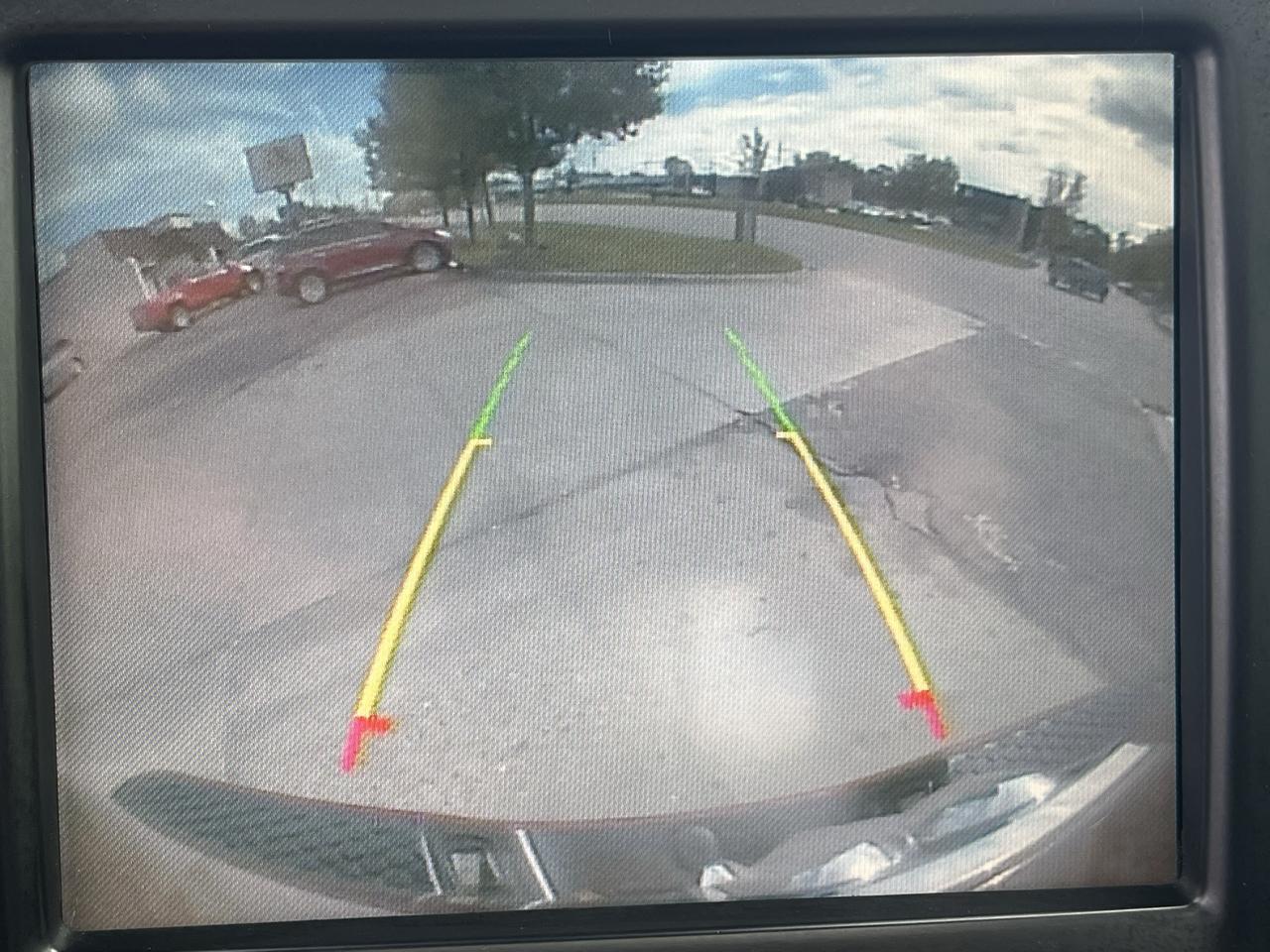 RAM 1500 4WD Crew Cab 140.5" Sport 2013