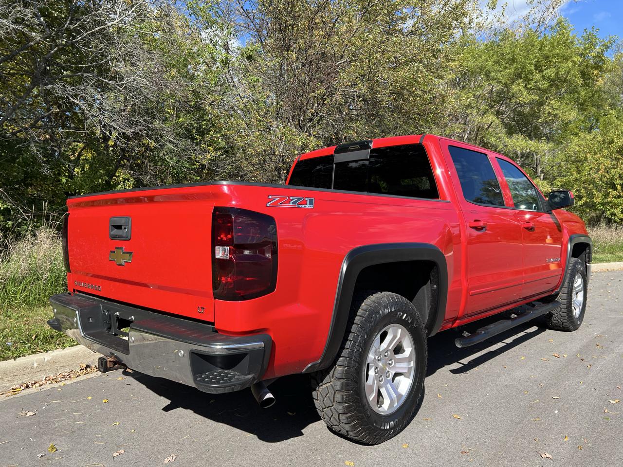 Chevrolet Silverado 1500 4WD Crew Cab 143.5" LT w/2LT 2015