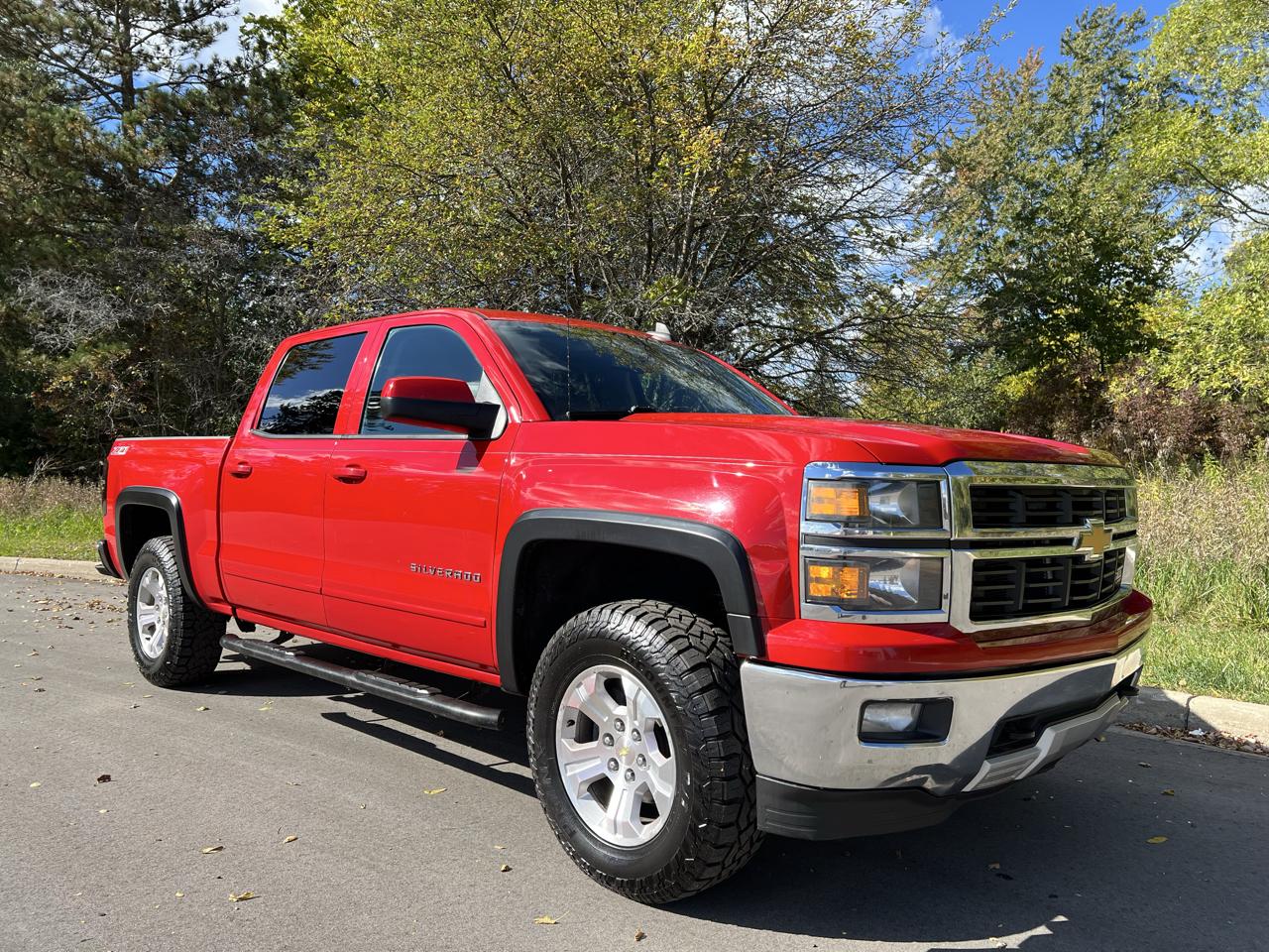 Chevrolet Silverado 1500 4WD Crew Cab 143.5" LT w/2LT 2015