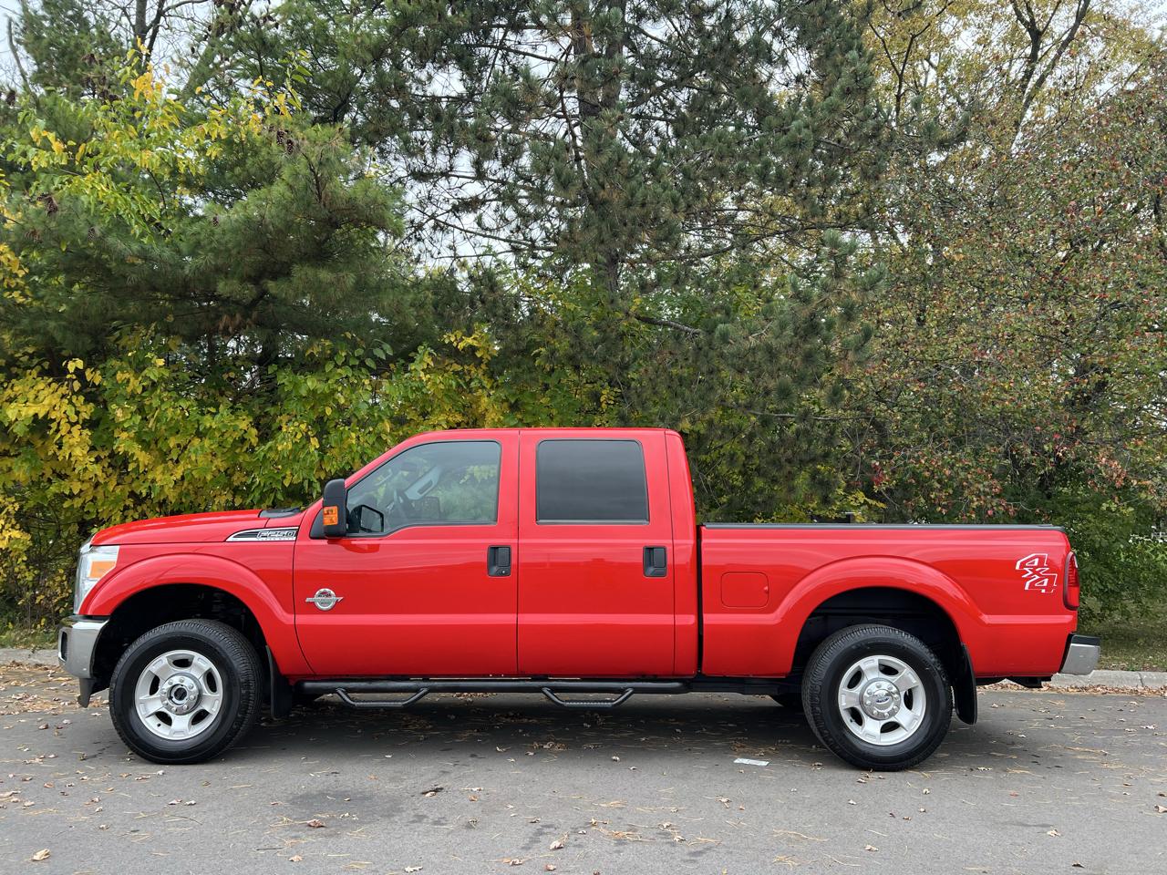 Ford Super Duty F-250 SRW 4WD Crew Cab 156" XLT 2016