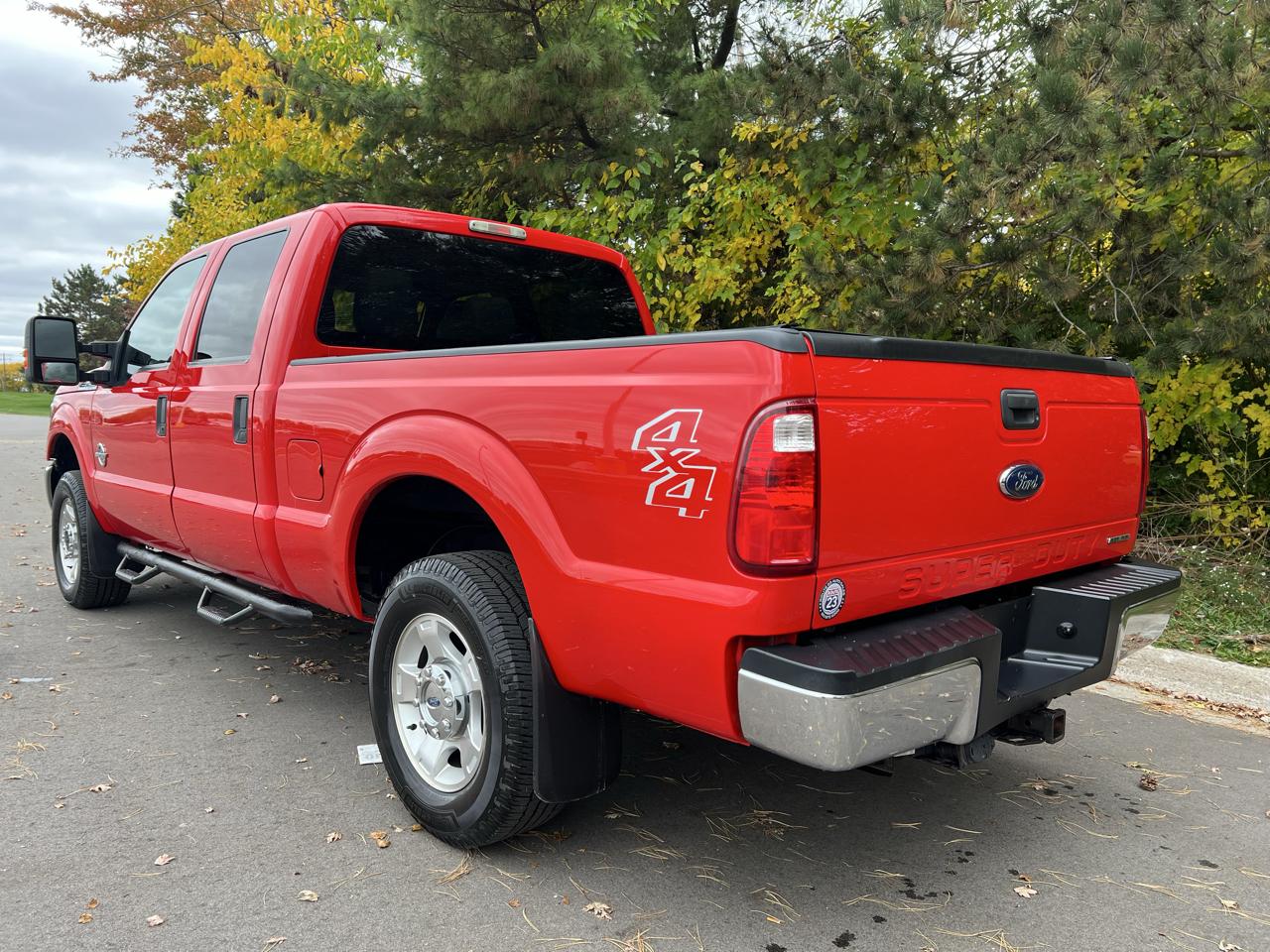 Ford Super Duty F-250 SRW 4WD Crew Cab 156" XLT 2016