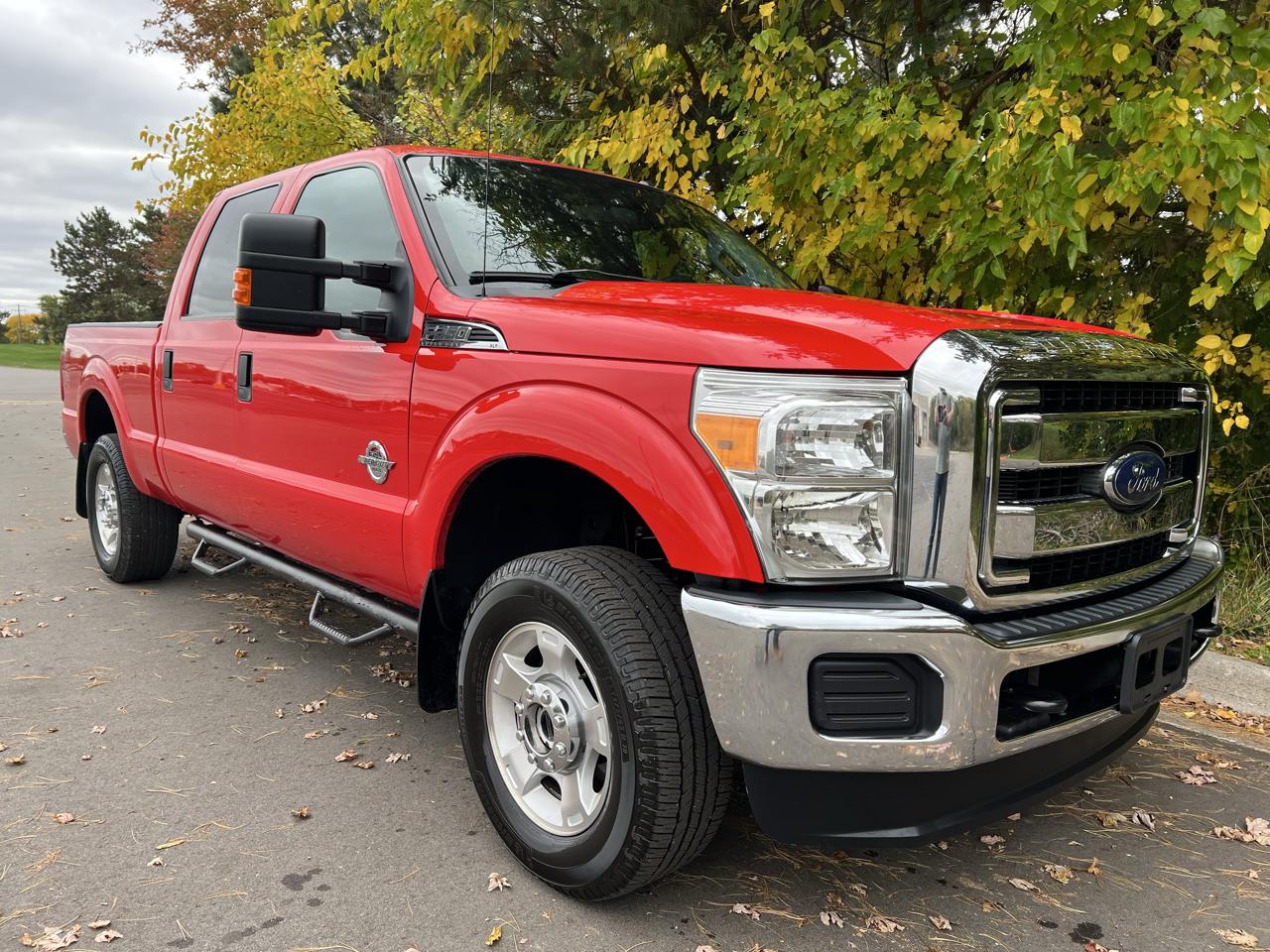 Ford Super Duty F-250 SRW 4WD Crew Cab 156" XLT 2016
