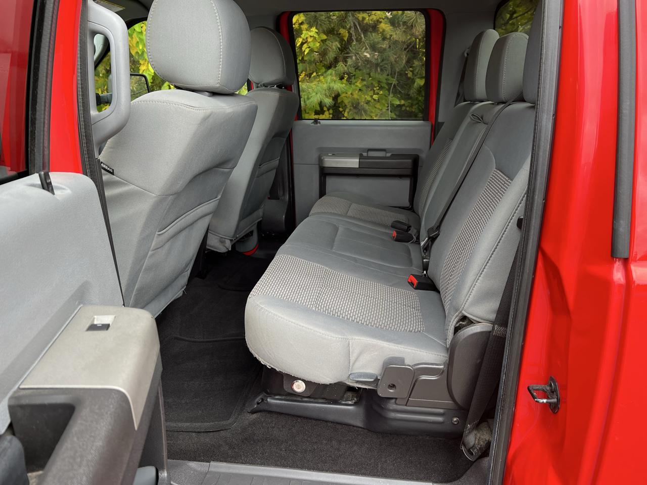 Ford Super Duty F-250 SRW 4WD Crew Cab 156" XLT 2016