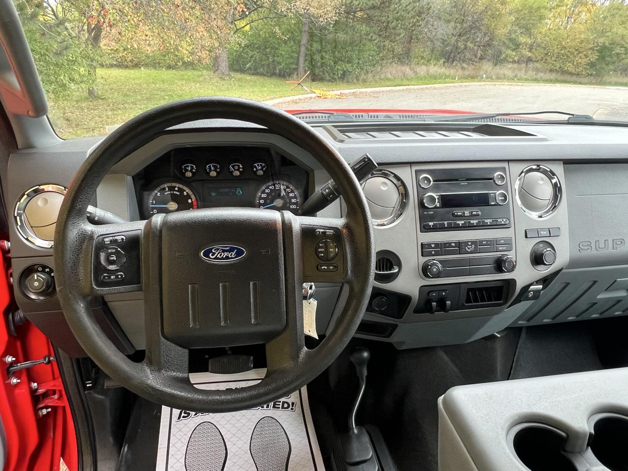 Ford Super Duty F-250 SRW 4WD Crew Cab 156" XLT 2016