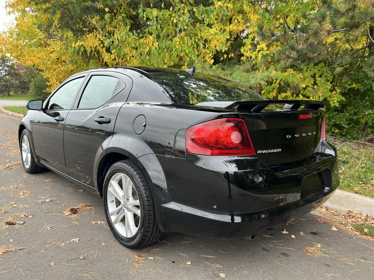 Dodge Avenger 4dr Sdn SXT 2014