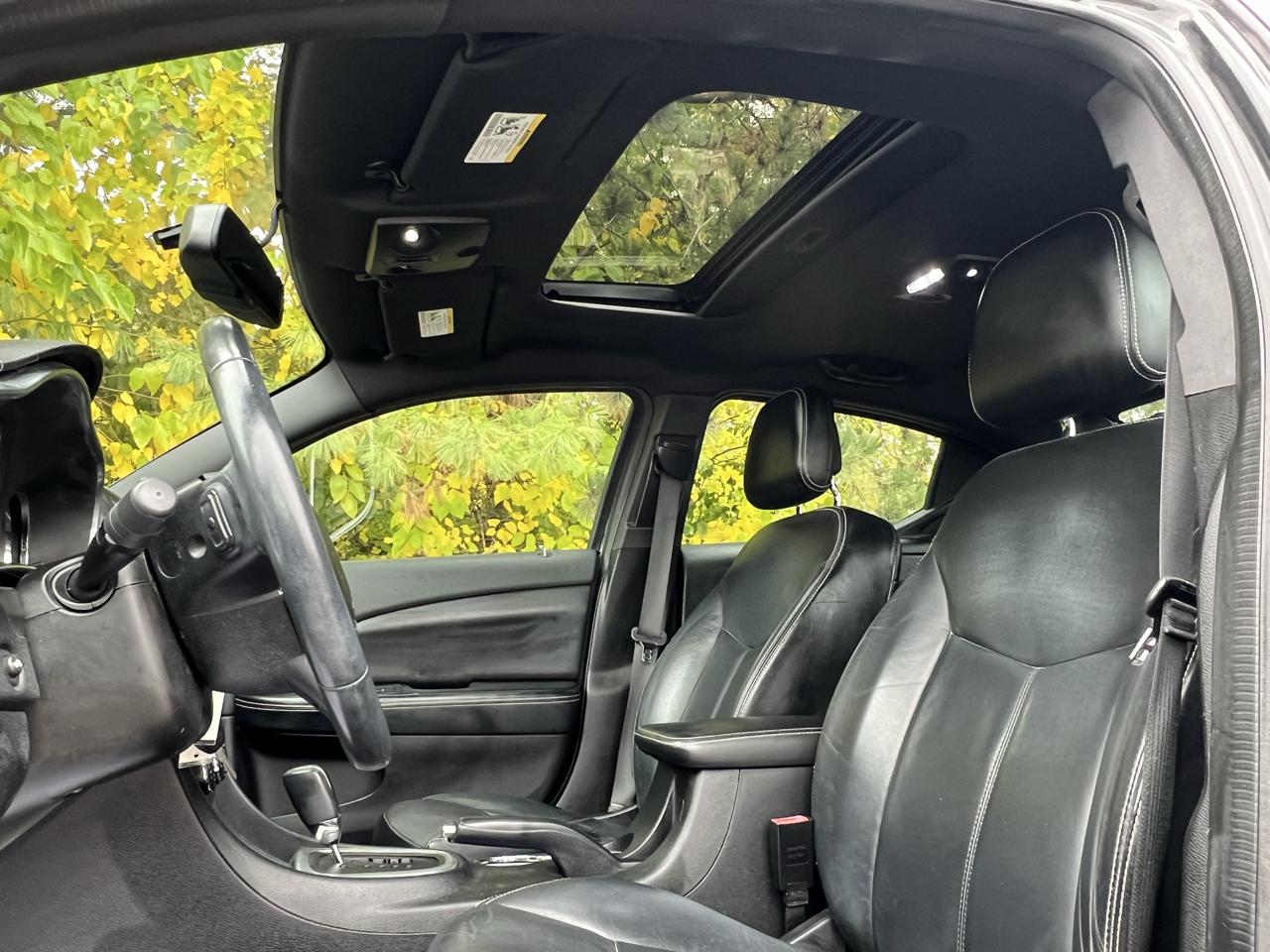 Dodge Avenger 4dr Sdn SXT 2014