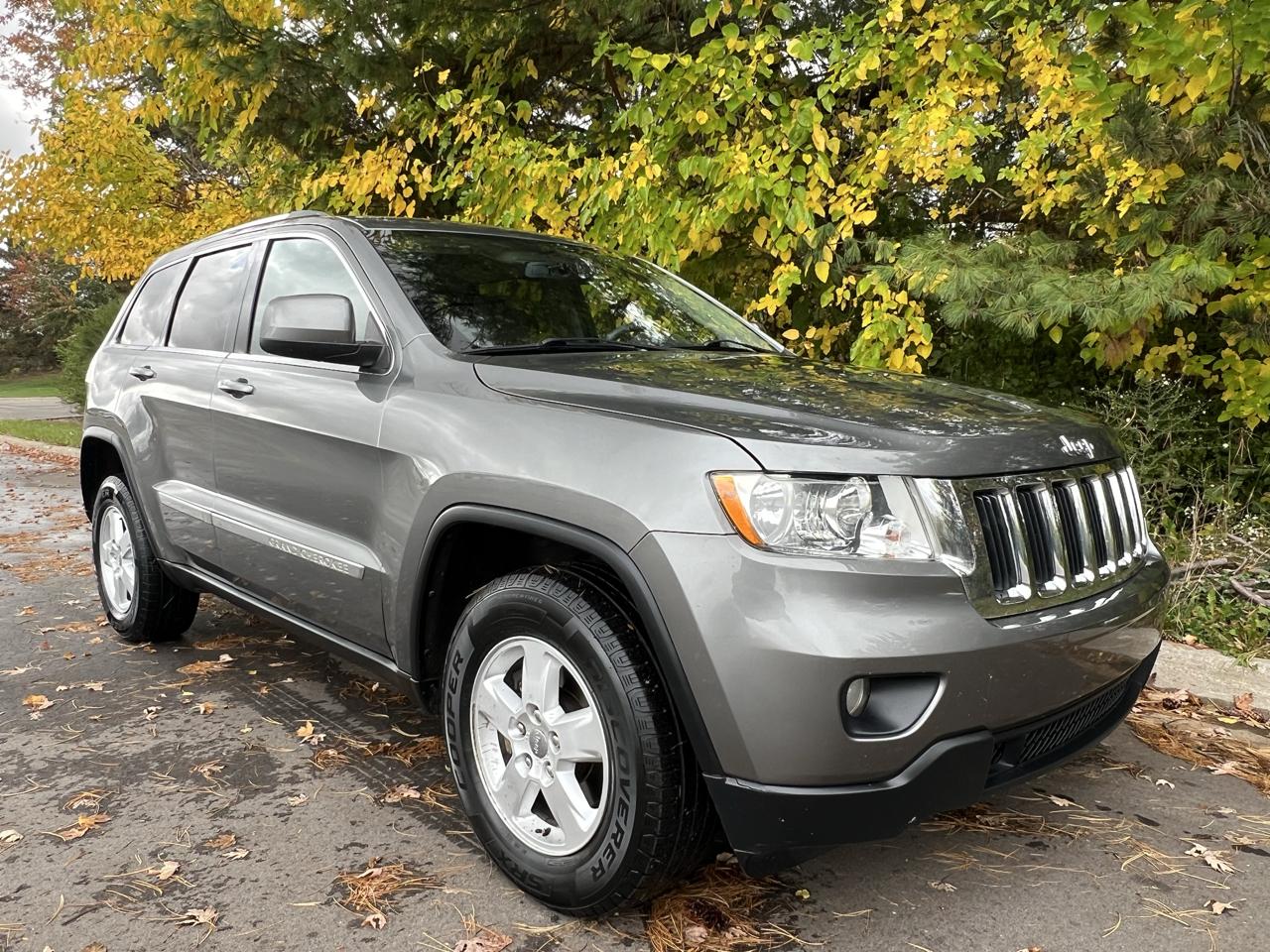 Jeep Grand Cherokee 4WD 4dr Laredo 2012
