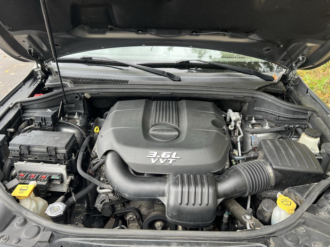 Jeep Grand Cherokee 4WD 4dr Laredo 2012