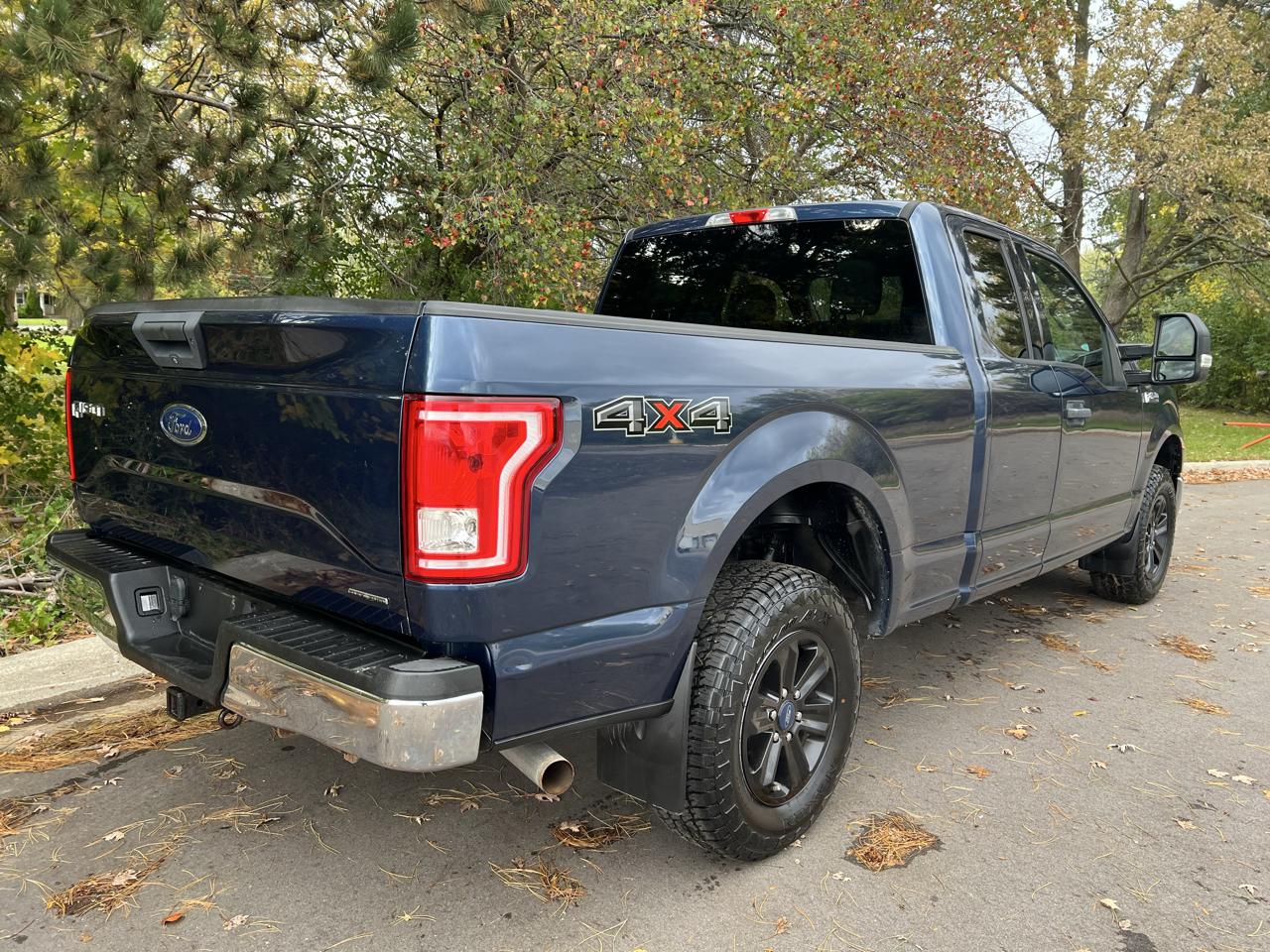Ford F-150 4WD SuperCab 145" XLT 2016
