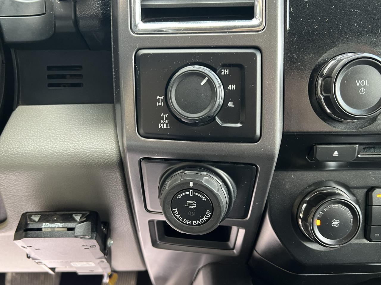 Ford F-150 4WD SuperCab 145" XLT 2016