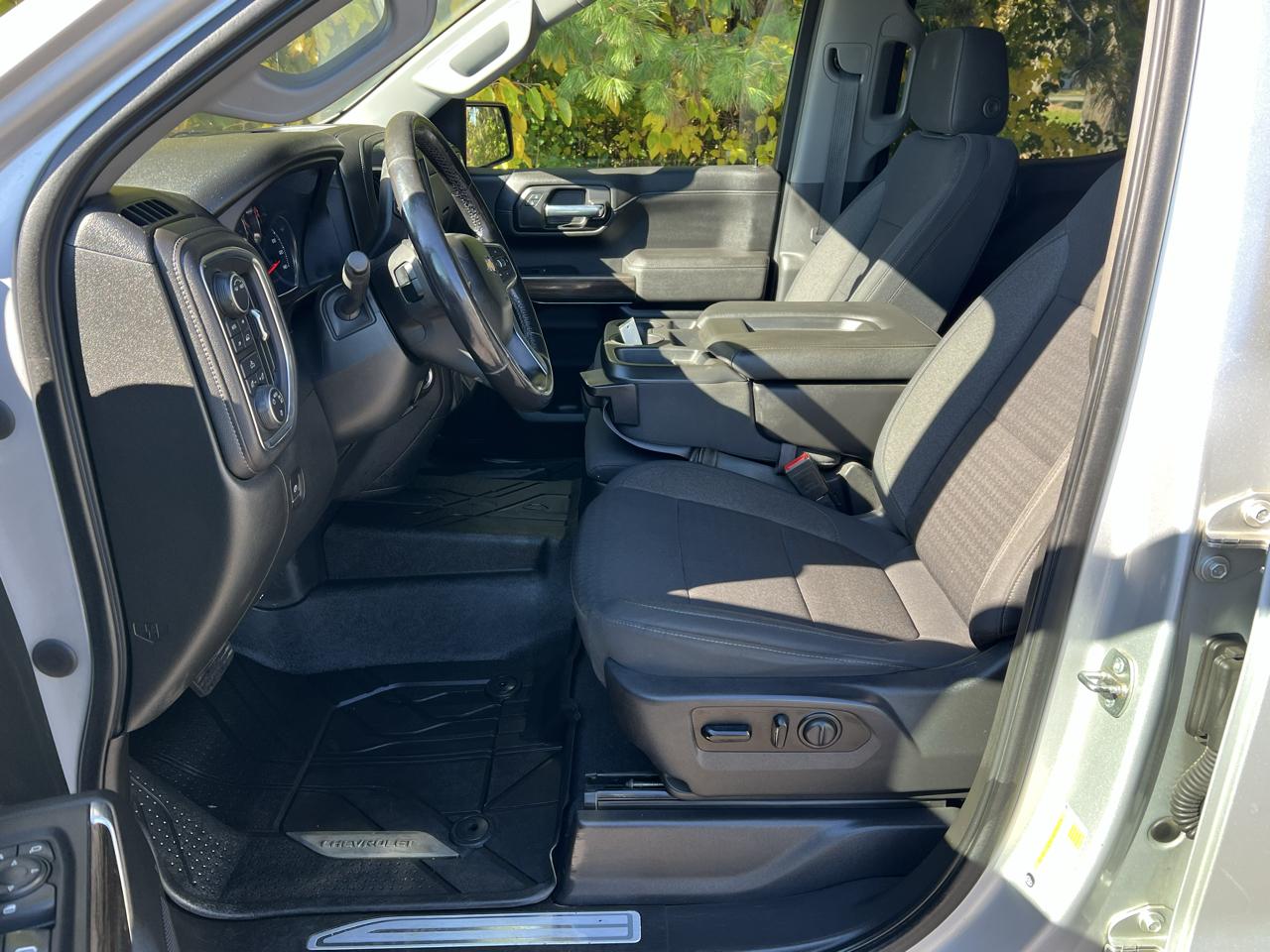 Chevrolet Silverado 1500 4WD Crew Cab 157" LT 2021