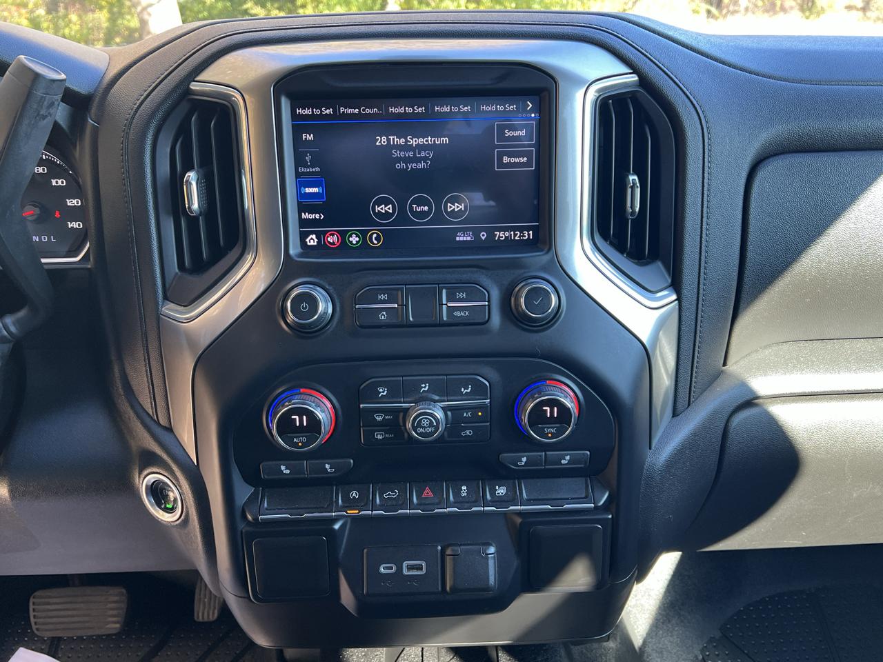 Chevrolet Silverado 1500 4WD Crew Cab 157" LT 2021