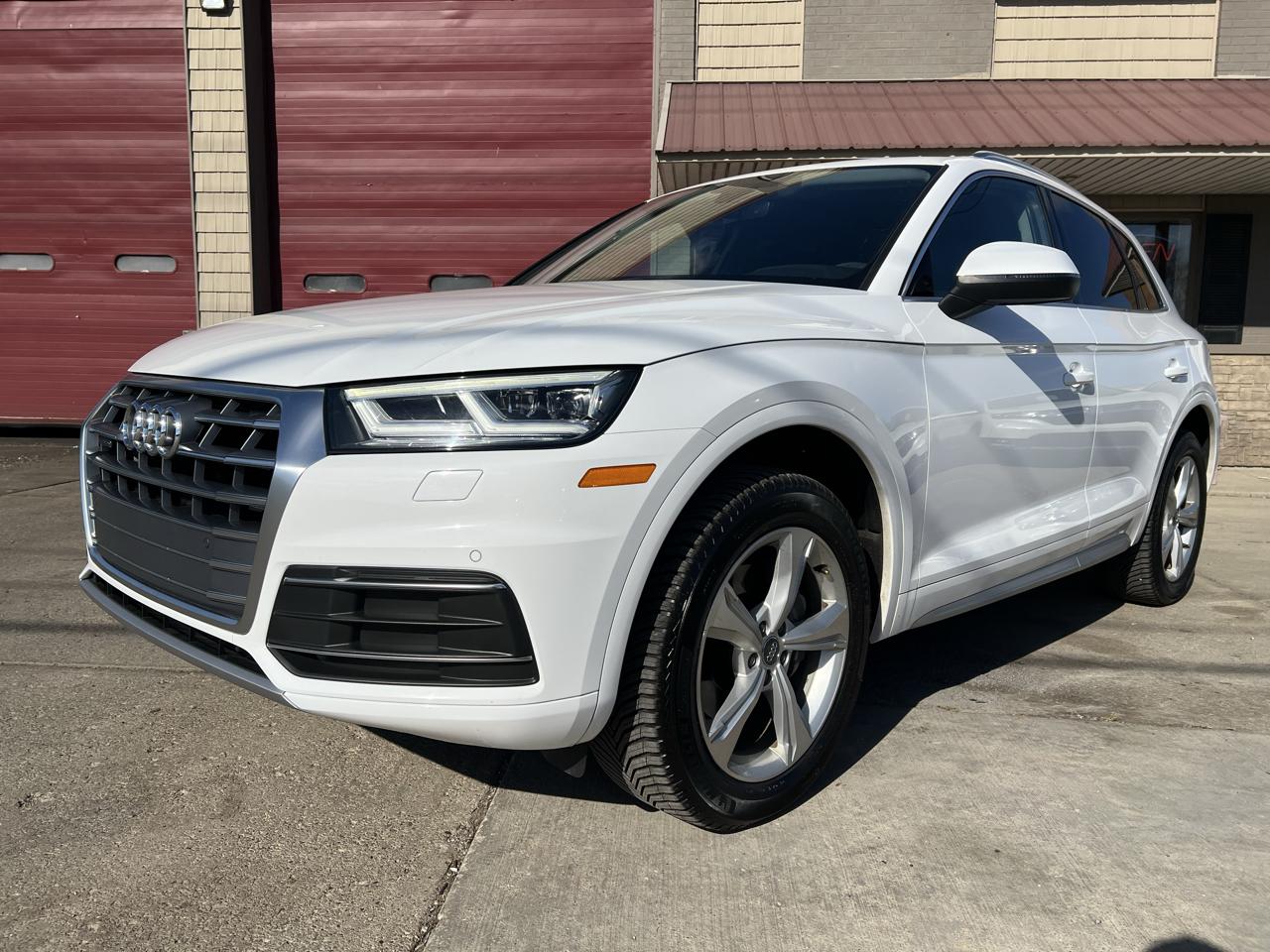Audi Q5 Premium Plus 45 TFSI quattro 2020