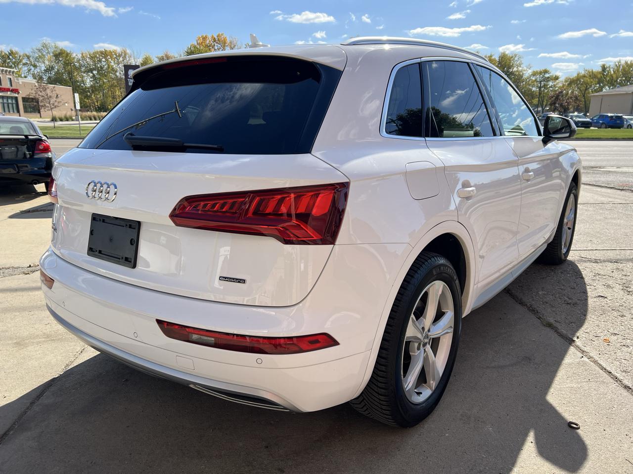 Audi Q5 Premium Plus 45 TFSI quattro 2020