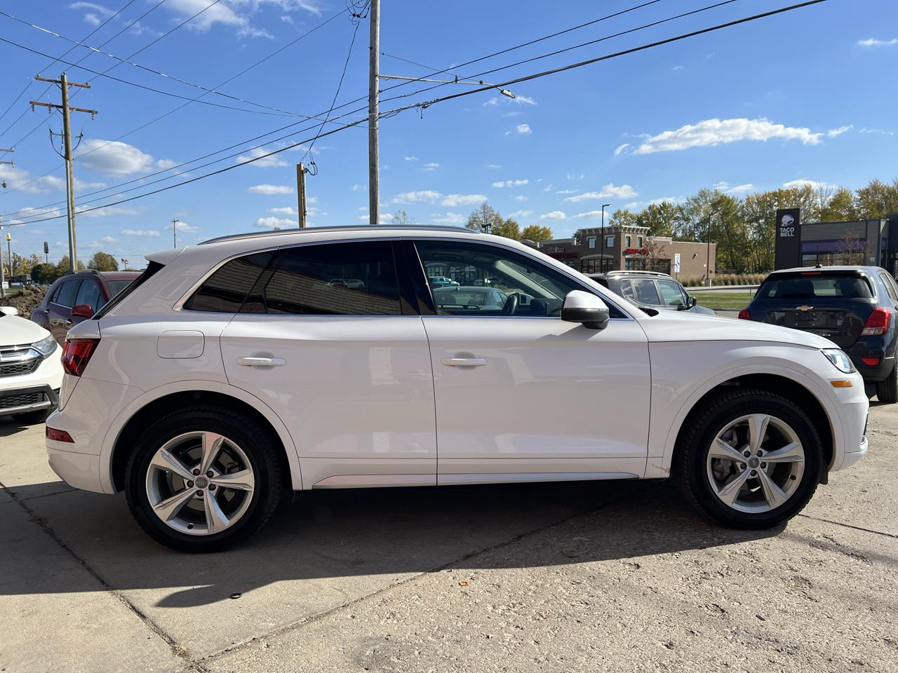Audi Q5 Premium Plus 45 TFSI quattro 2020