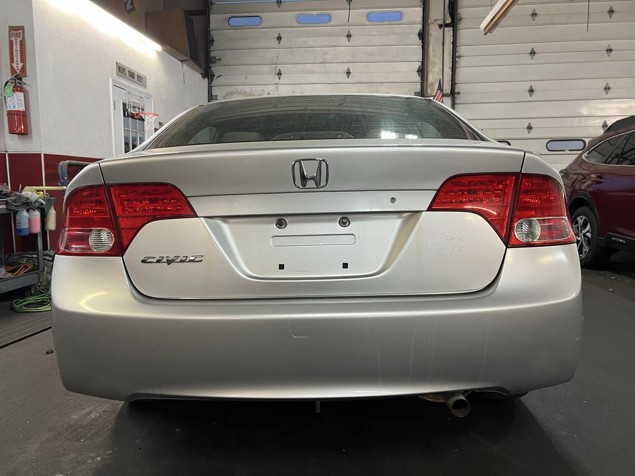 Honda Civic Sdn LX AT 2006