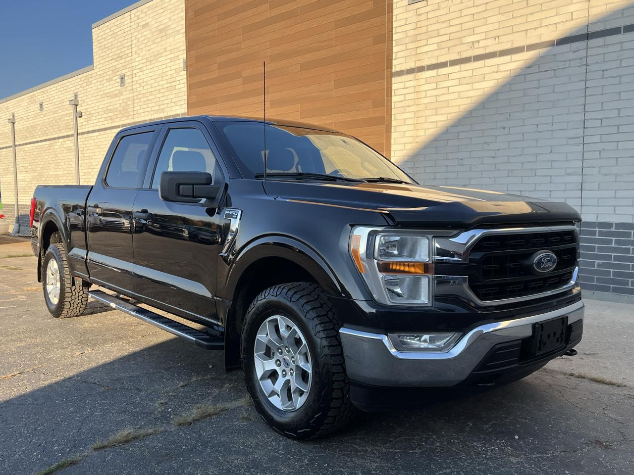 Ford F-150 XLT SuperCrew 6.5-ft Box 4WD 2021