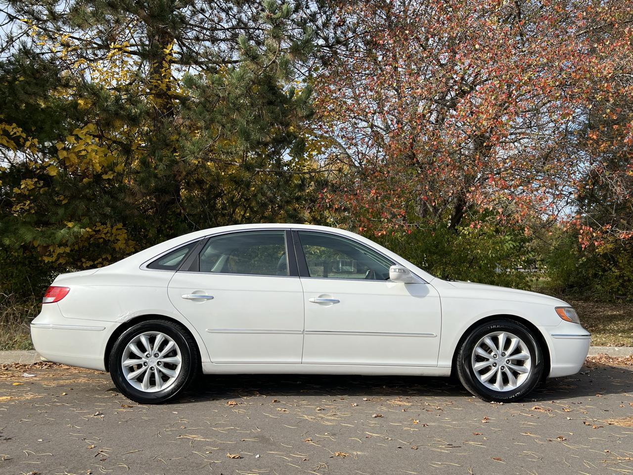 Hyundai Azera 4dr Sdn Limited 2008