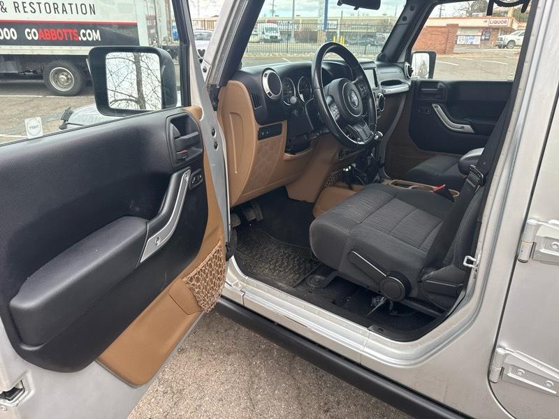 Jeep Wrangler Unlimited Rubicon 4WD 2011