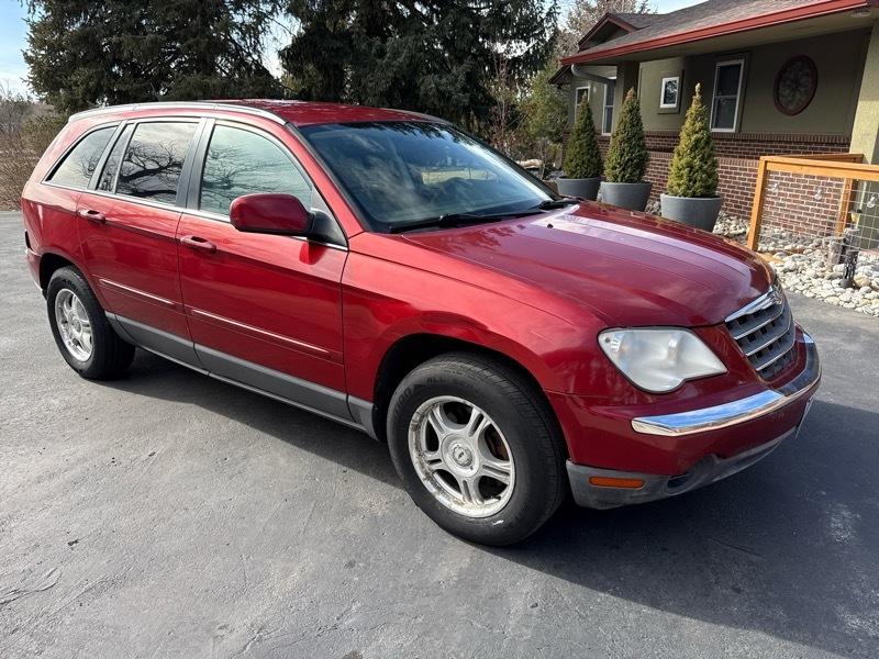 Chrysler Pacifica Touring FWD 2007