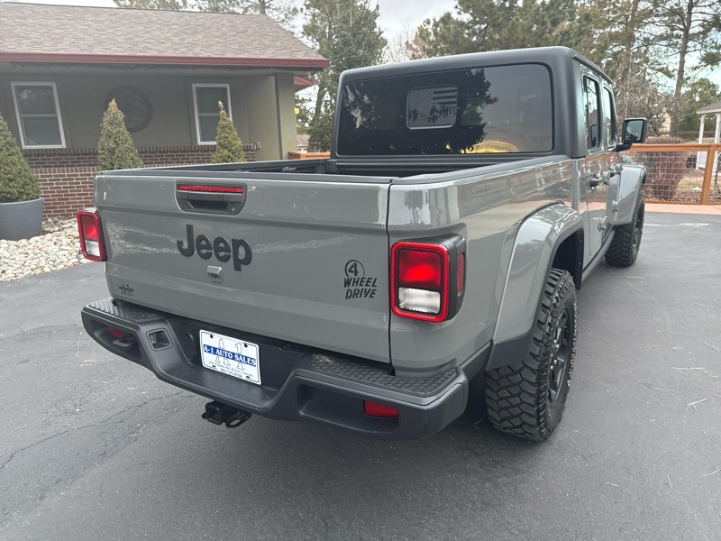 Jeep Gladiator Willys Sport 4x4 *Ltd Avail* 2021