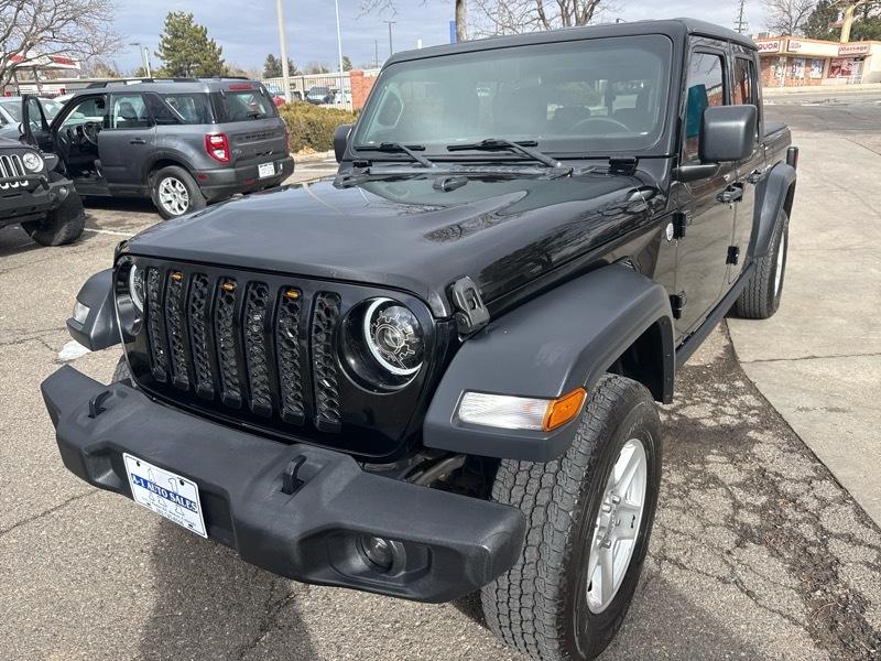 2020 Jeep Gladiator Sport