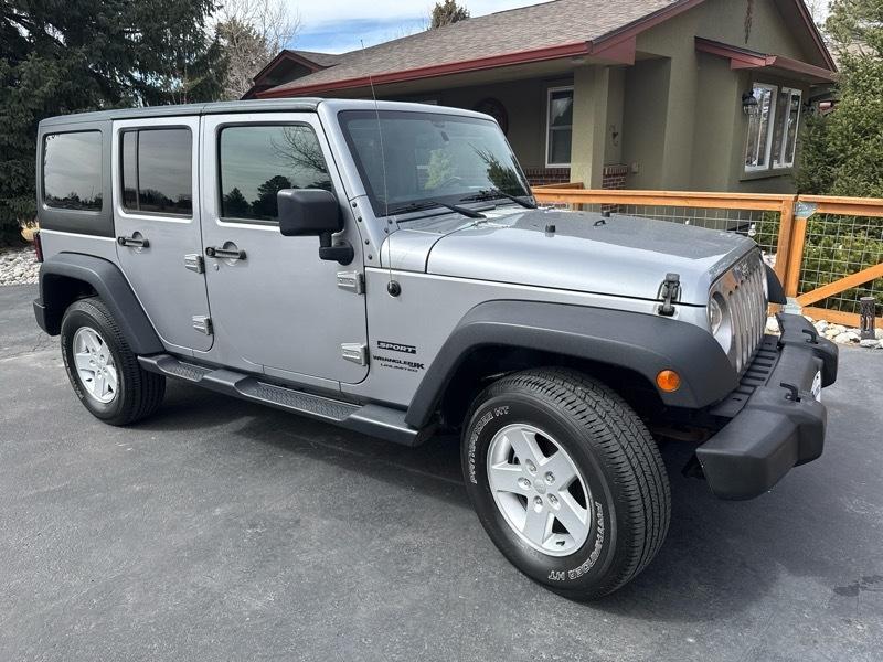 Jeep Wrangler JK Unlimited Sport 4WD 2018