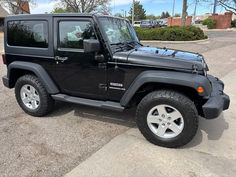 Jeep Wrangler Sport 4WD 2014