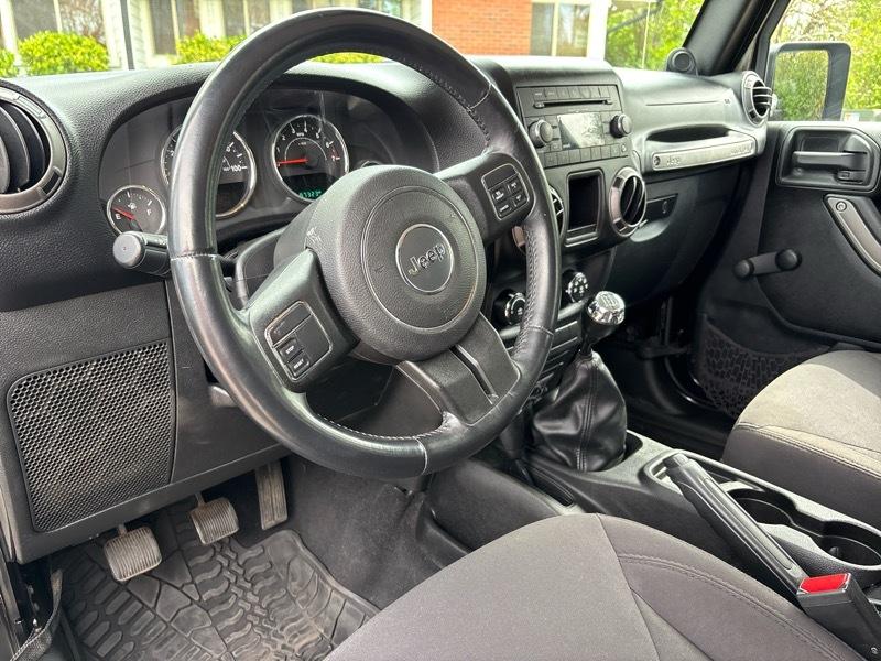 Jeep Wrangler Sport 4WD 2014