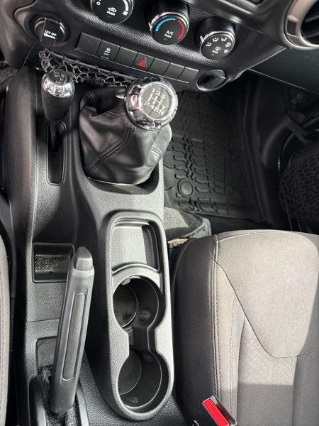 Jeep Wrangler Sport 4WD 2014