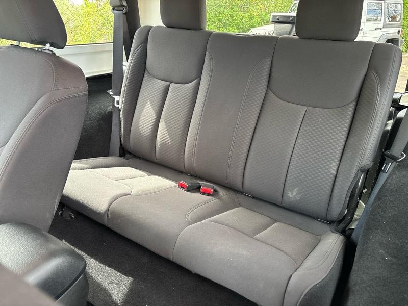 Jeep Wrangler Sport 4WD 2014
