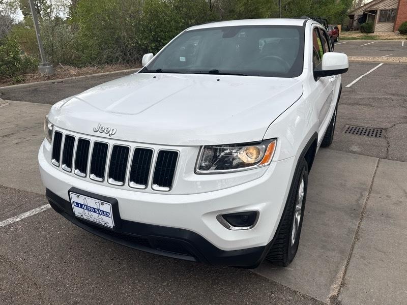 Jeep Grand Cherokee Laredo 4WD 2016