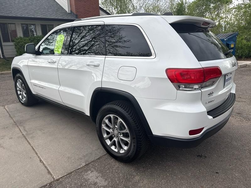 Jeep Grand Cherokee Laredo 4WD 2016