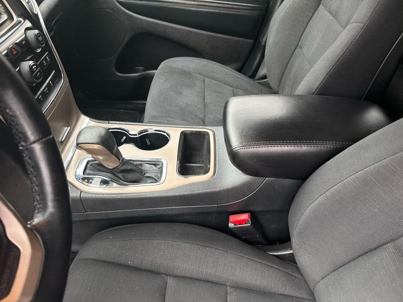 Jeep Grand Cherokee Laredo 4WD 2016