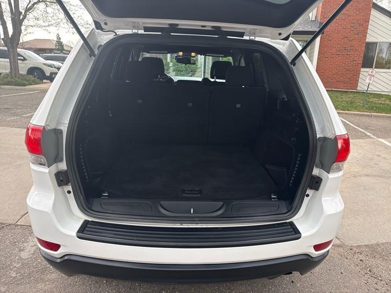 Jeep Grand Cherokee Laredo 4WD 2016