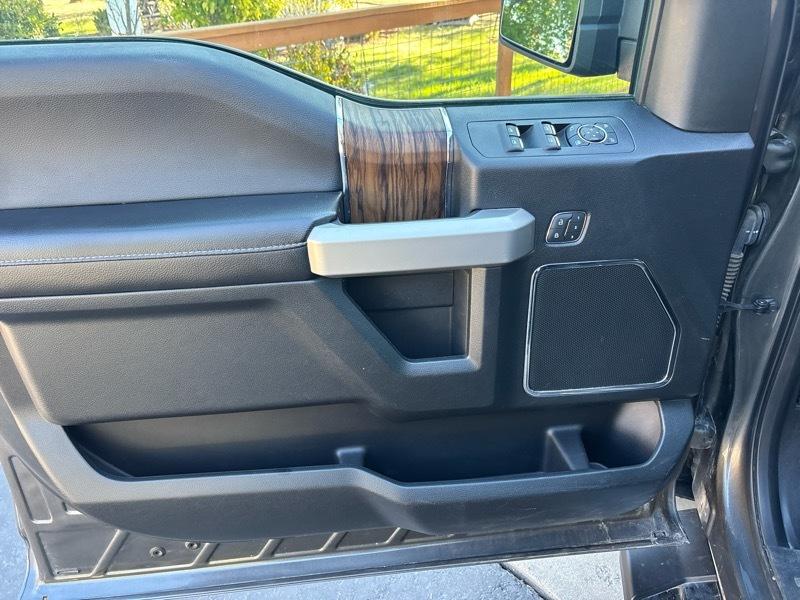Ford F-150 XLT SuperCrew Short Box 4WD 2018
